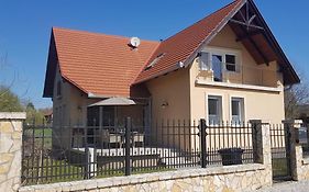 Balaton Villa
